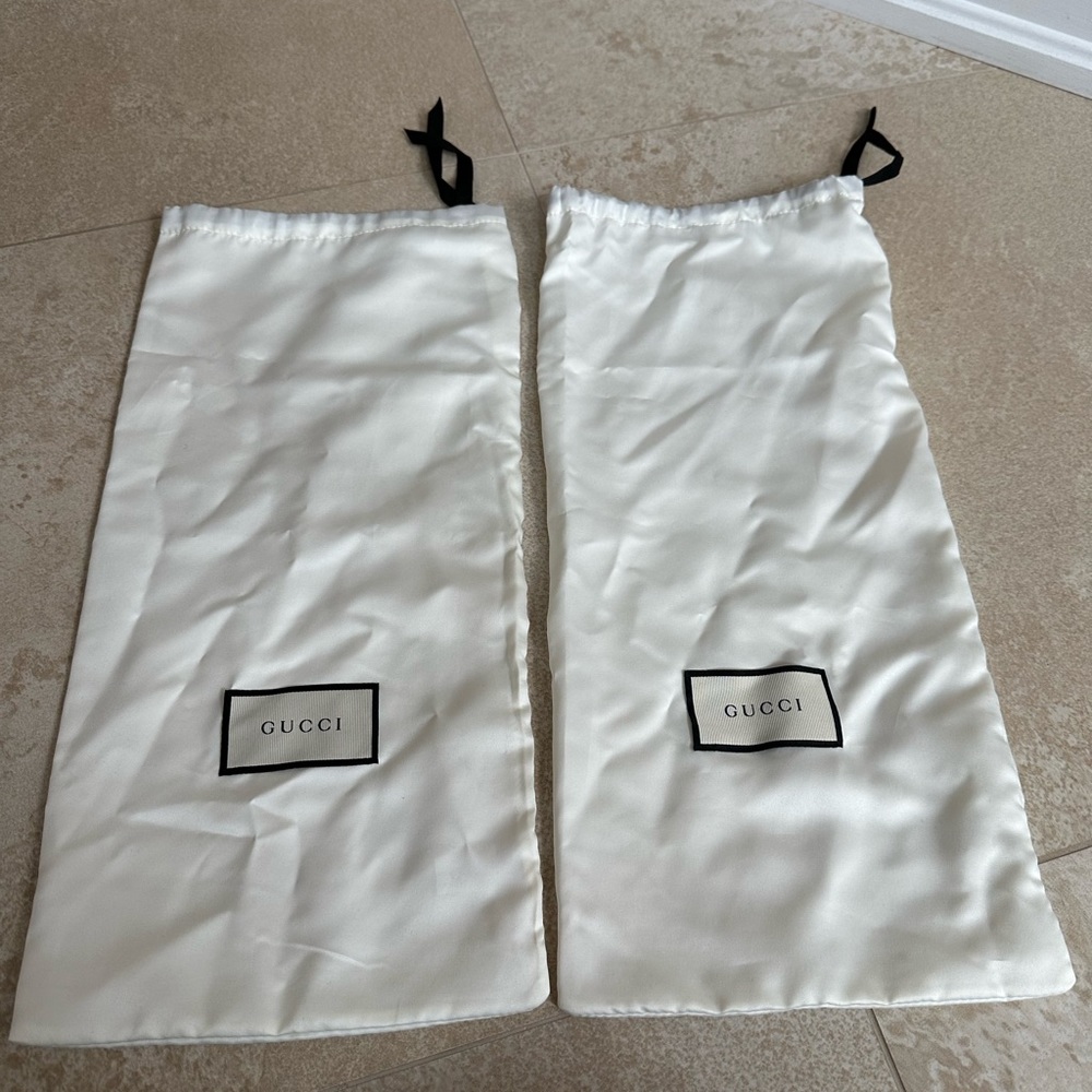 AUTHENTIC Gucci Ace Sneaker with Gucci Stripe - Picture 12 of 14
